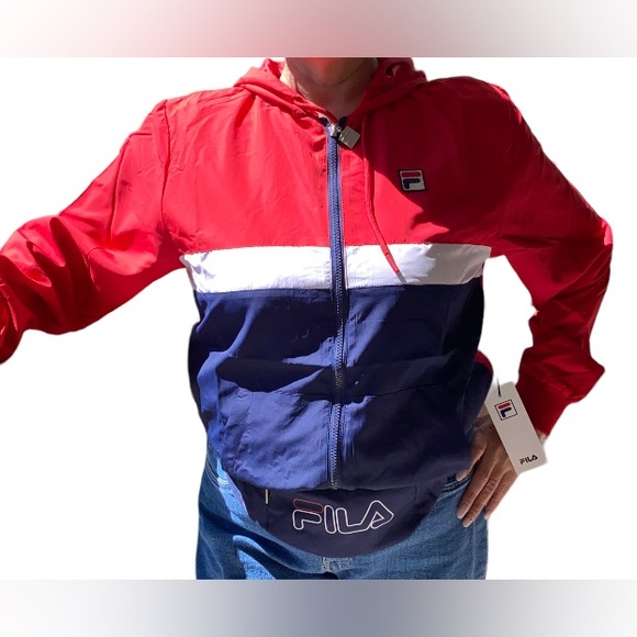 NWT FILA WINDBREAKER JACKET !! - Picture 3 of 5